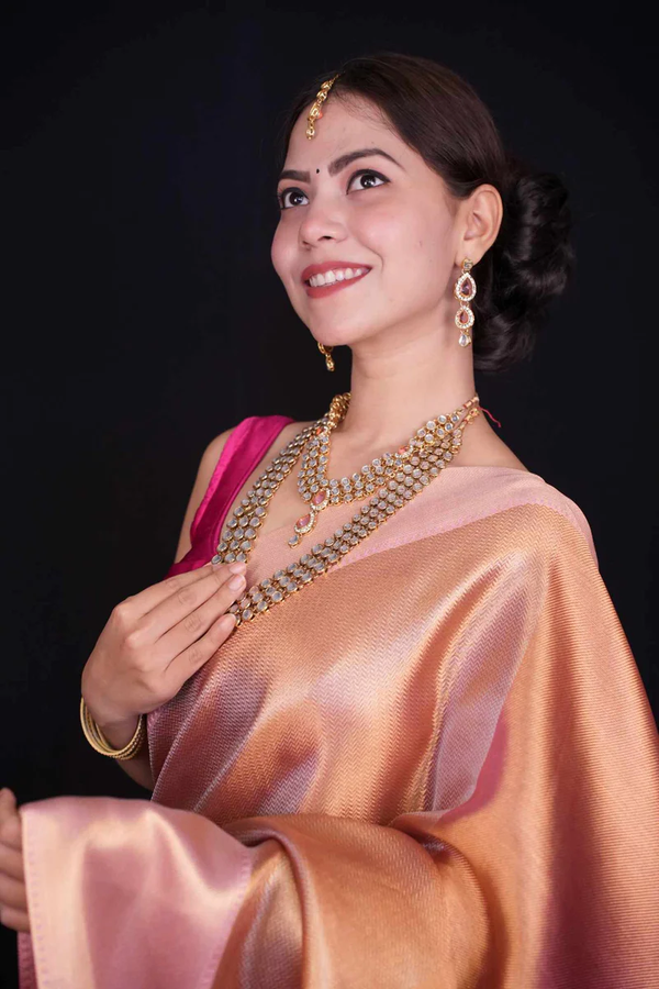 Premium Tissue Silk With Soild Zari Border Wrap in 1 Minute Saree.