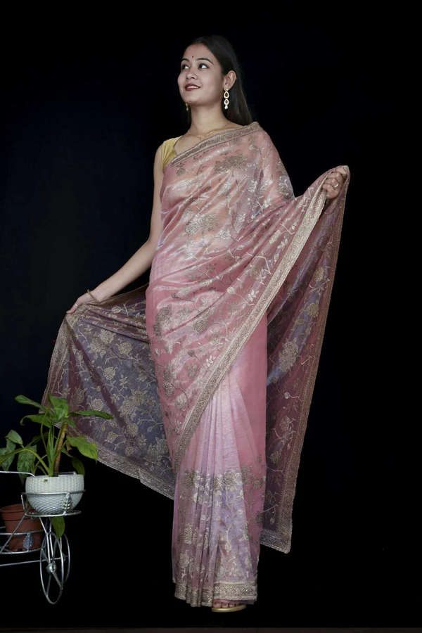 BEAUTIFUL SHIMMERY WITH GOLDEN ZARI DETAILED FLORAL ZAAL DETAIL & STONE EMBLLISHED PRE DRAPE SAREE