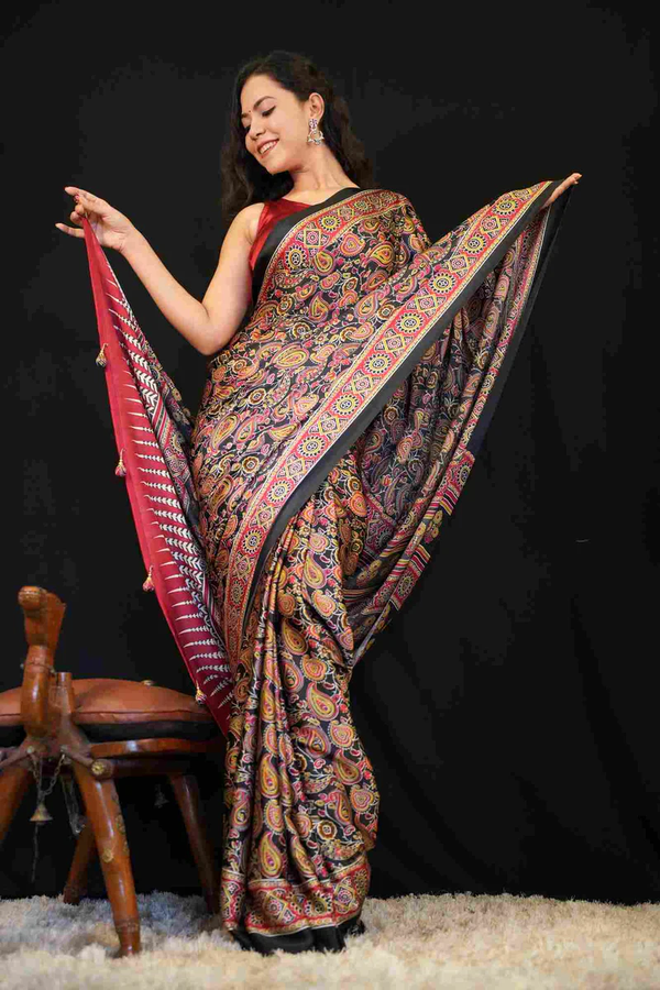 BEAUTIFUL SOFT CREPE RED & BLACK OVERALL ETHNIC MOTIF PRINTED PRE DRAPE SAREE