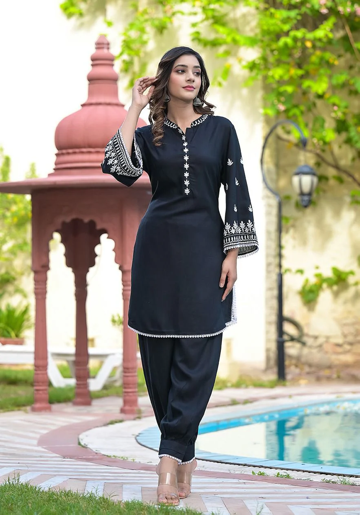 URSULA BLACK EMBROIDERY KURTA PANT SET